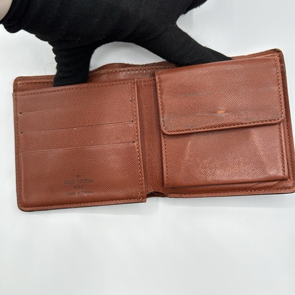Men’s Wallet Bundle | Gucci, Burberry, Louis Vuitton and Tumi | Good Condition - Picture 11 of 13